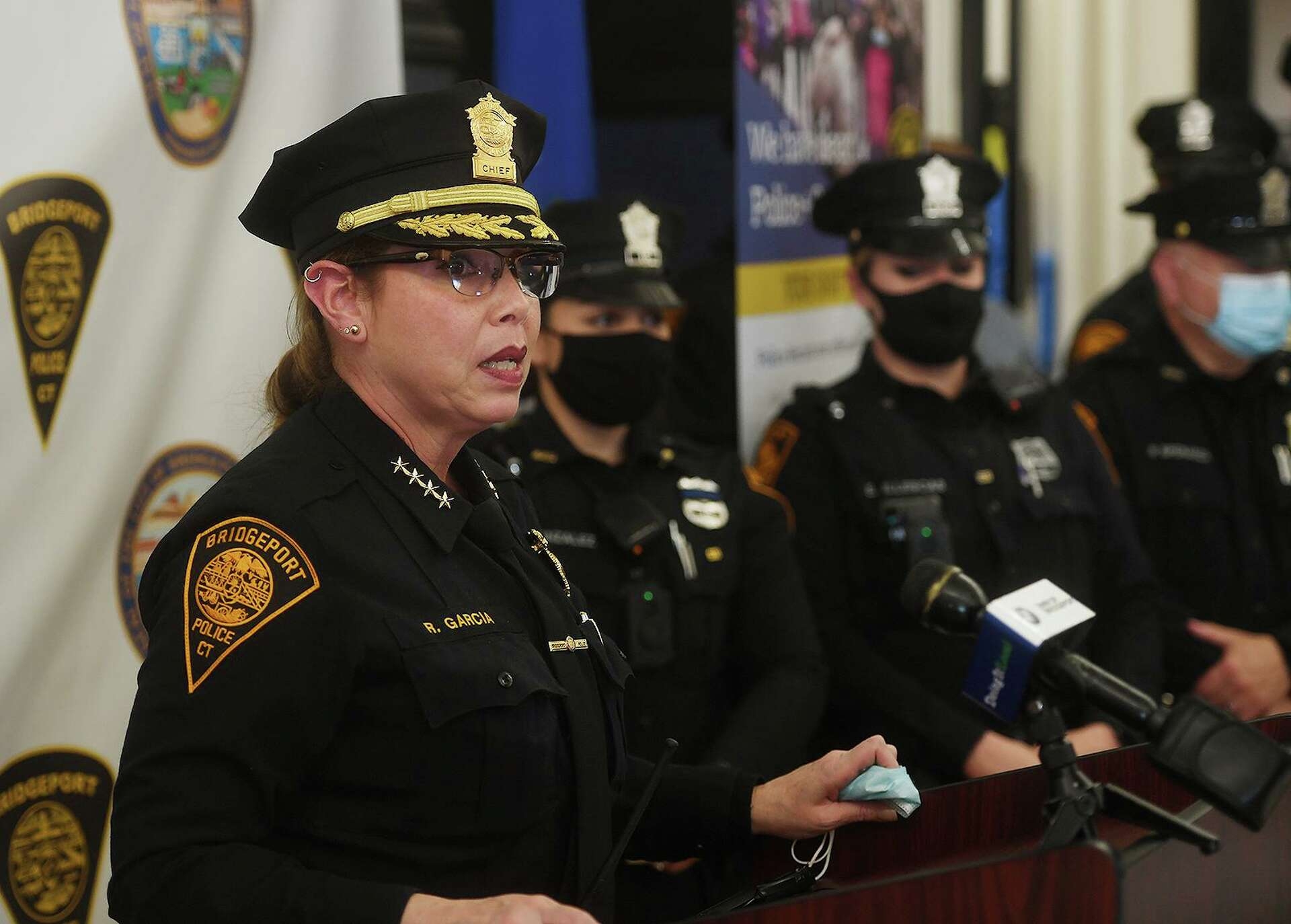 connecticut law enforcement officers field manual flashcards